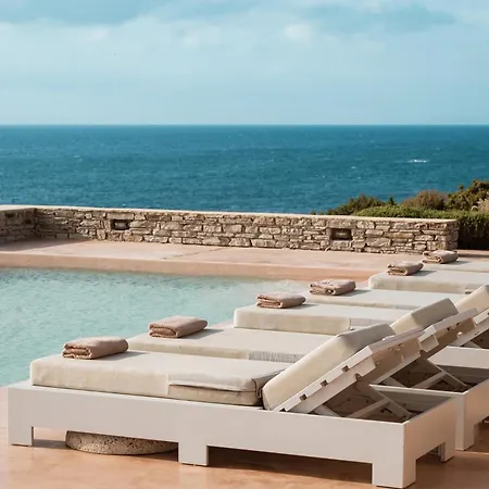 Villa The Palm Trees - Prive Beach Access, Private Tennis/basketball Court Antiparos