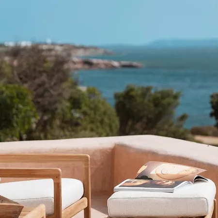 The Palm Trees - Prive Beach Access, Private Tennis/basketball Court Villa *