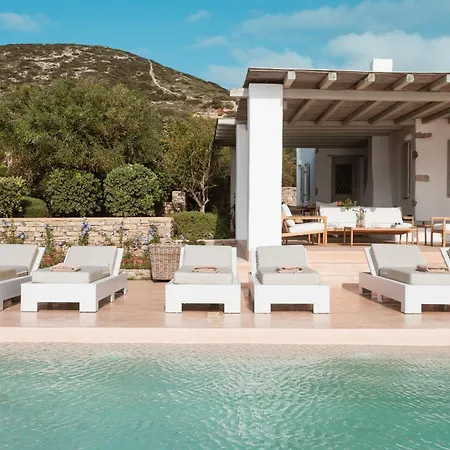 Villa The Palm Trees - Prive Beach Access, Private Tennis/basketball Court Antiparos Town