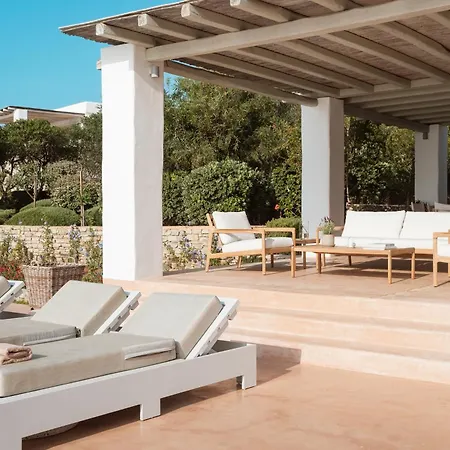 Villa The Palm Trees - Prive Beach Access, Private Tennis/basketball Court Antiparos Town